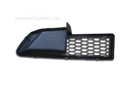 Renault Logan 04 Front Bumper Grille