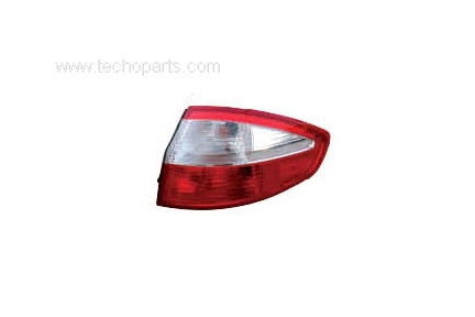 Fiesta 2013 Sedan Rear Corner Lamp