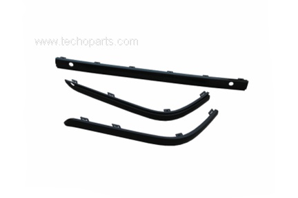 NISSAN SUNNY  2000-2001 STRIPE OF REAR BUMPER